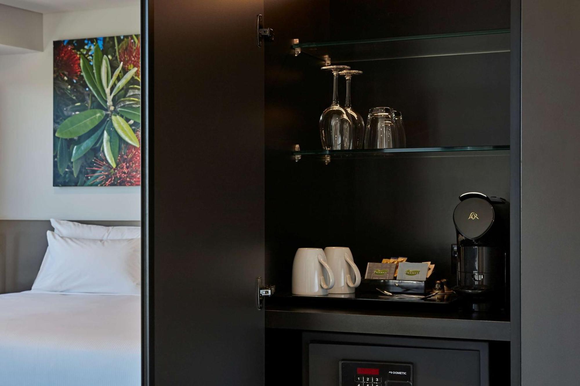 Travelodge Hotel Auckland Wynyard Quarter Room photo