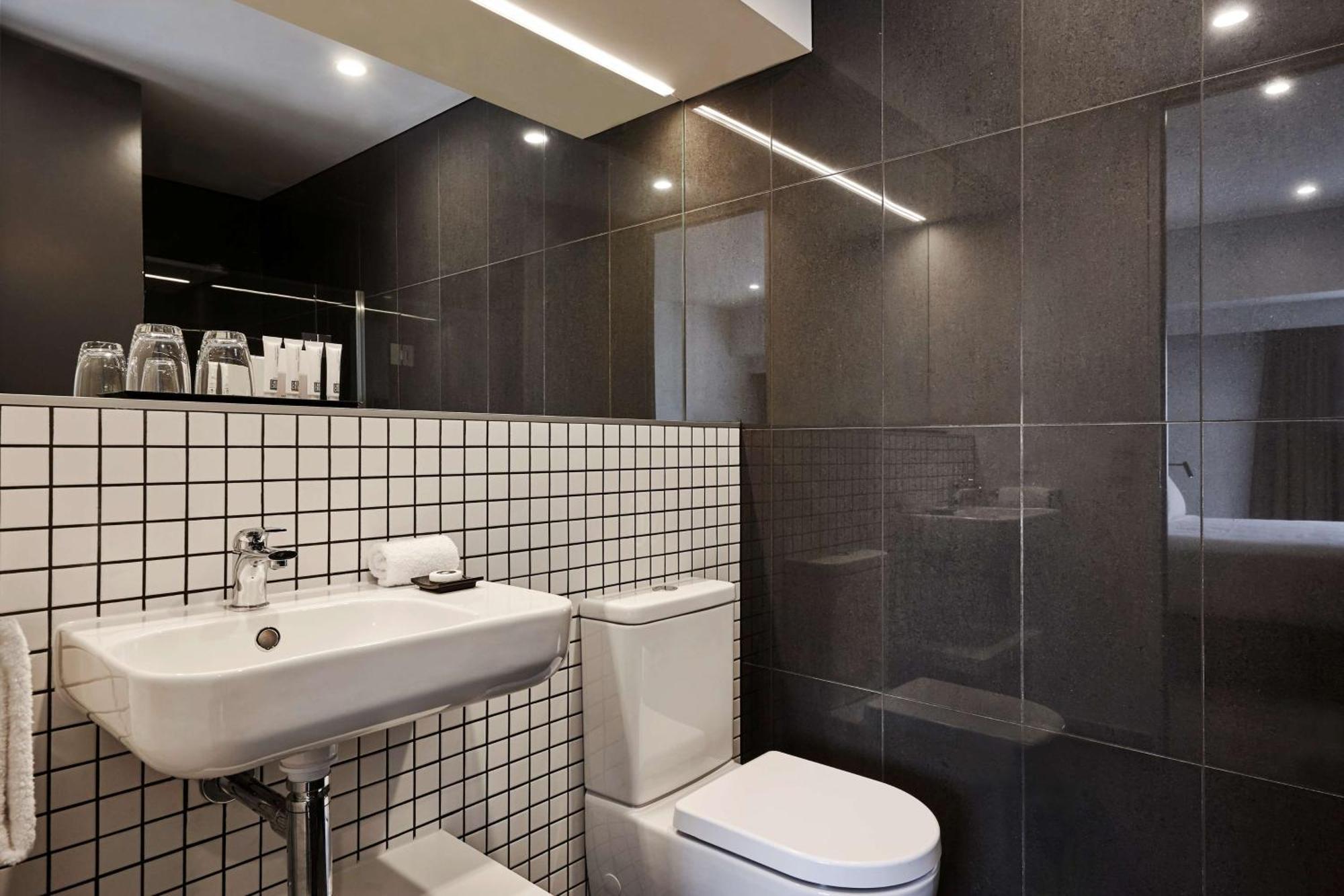 Travelodge Hotel Auckland Wynyard Quarter Room photo